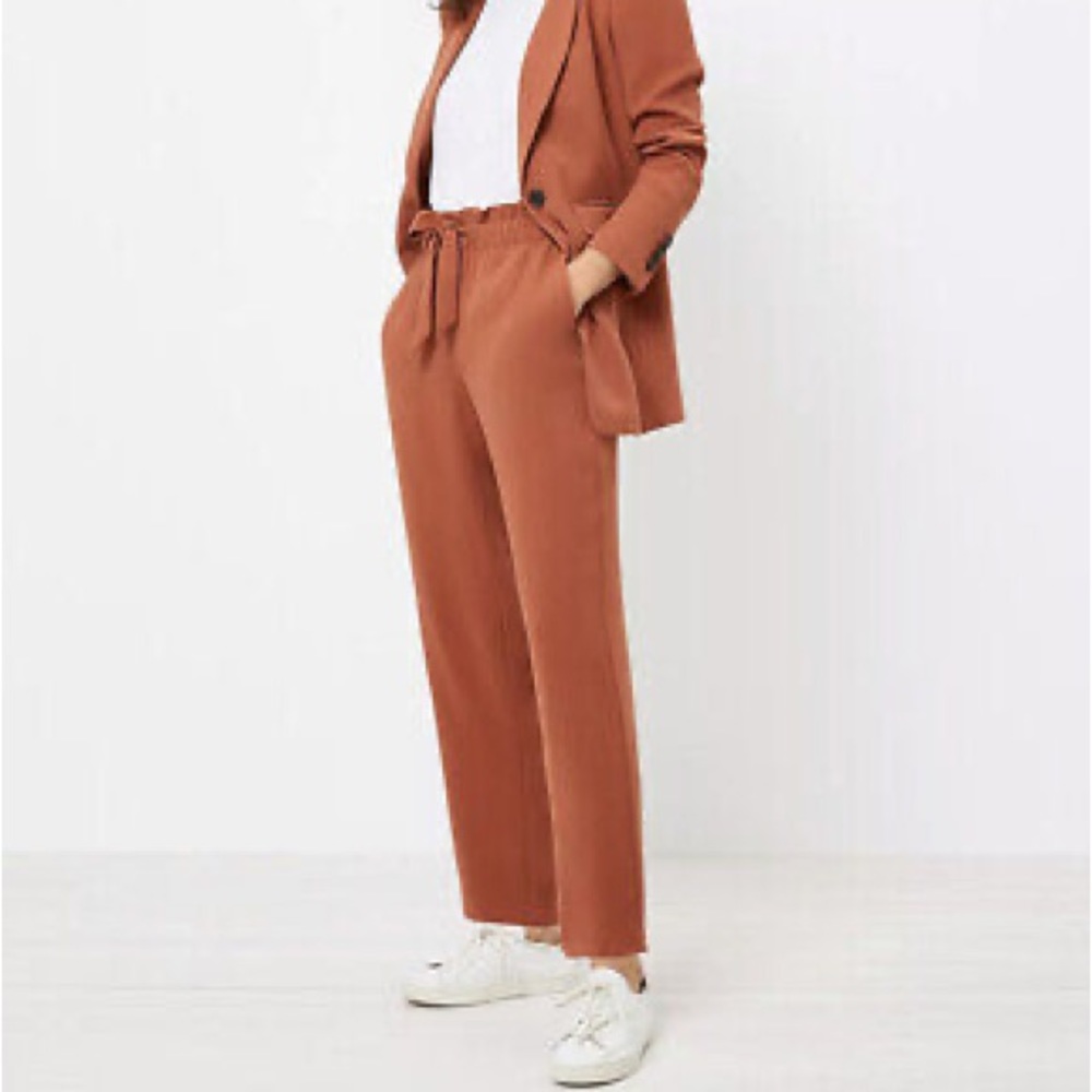 LOFT Tie Waist Peach Crepe Paperbag Petite Pants